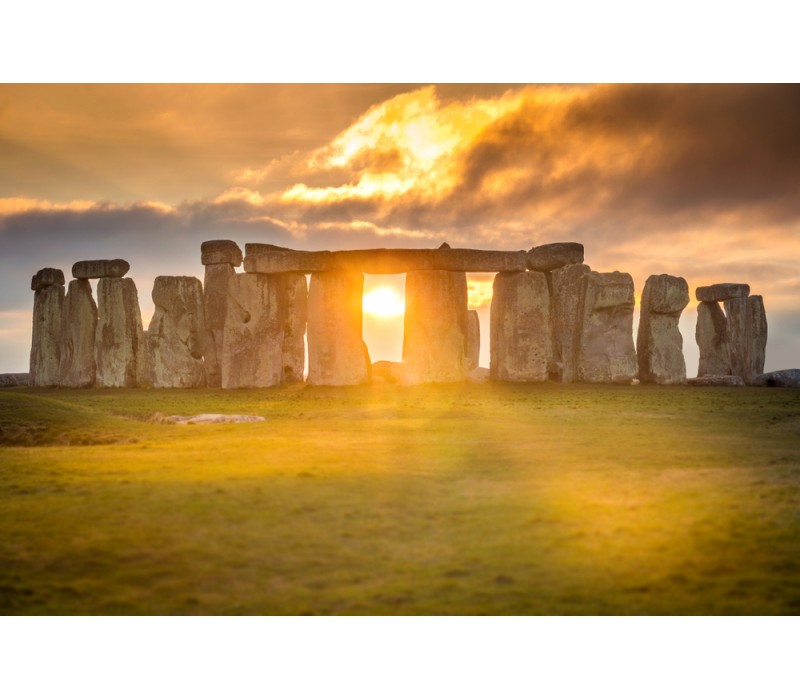 Stonehenge Essence